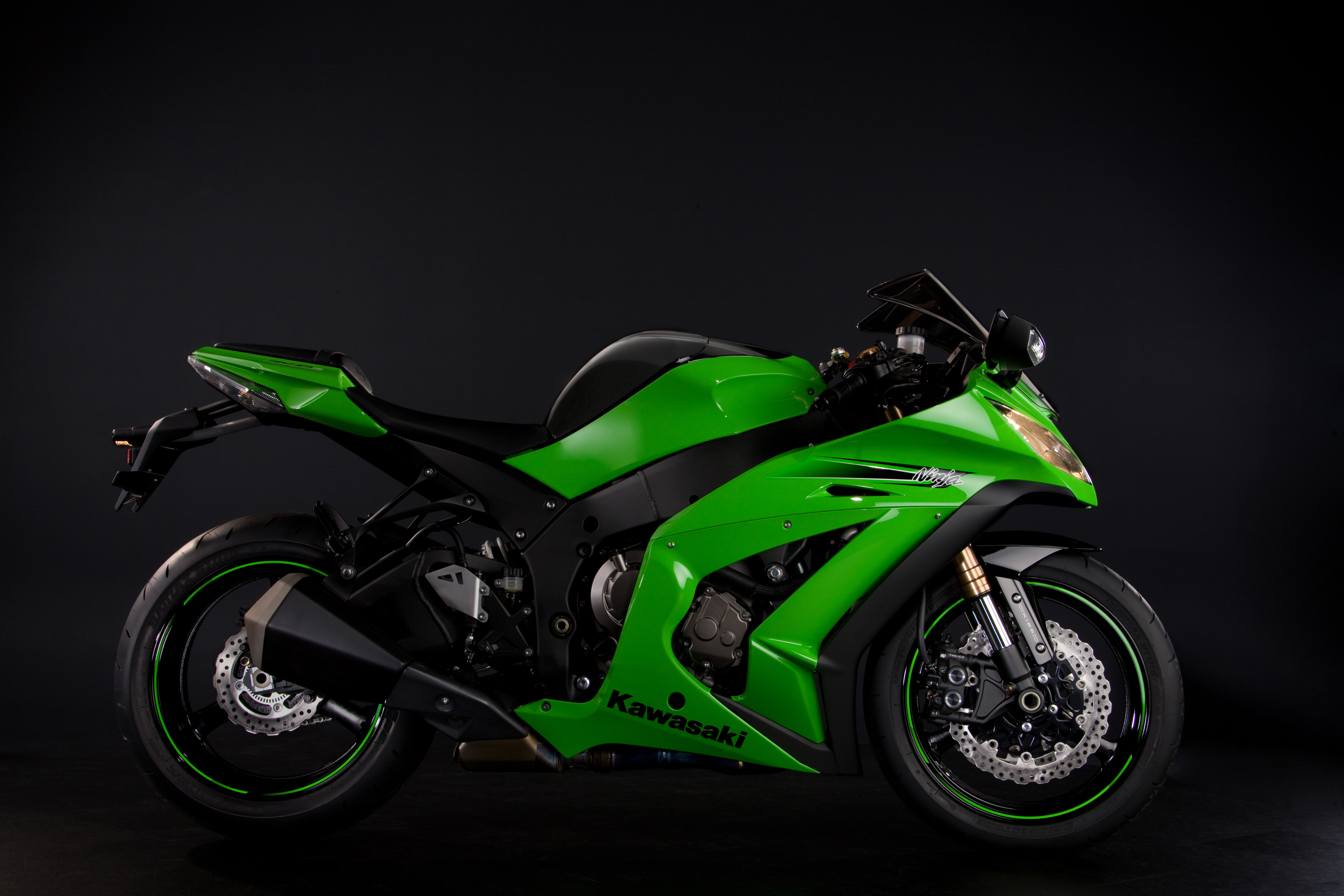 спортивный зеленый мотоциклы бесплатно